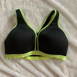 Danskin Now Front Clasp Sports Bra